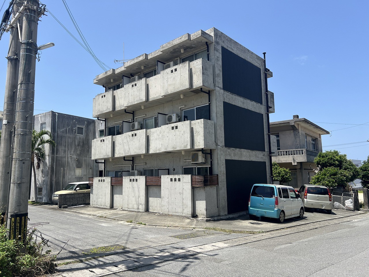 平良下里 RC造　3階建9戸