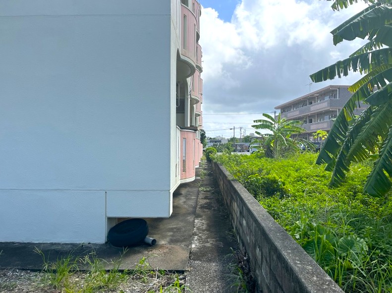 平良下里　RCB造　3階建15戸 　アパート