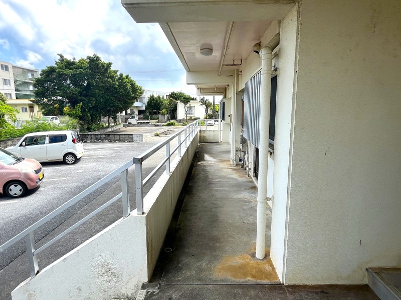 平良下里　RCB造　3階建15戸 　アパート