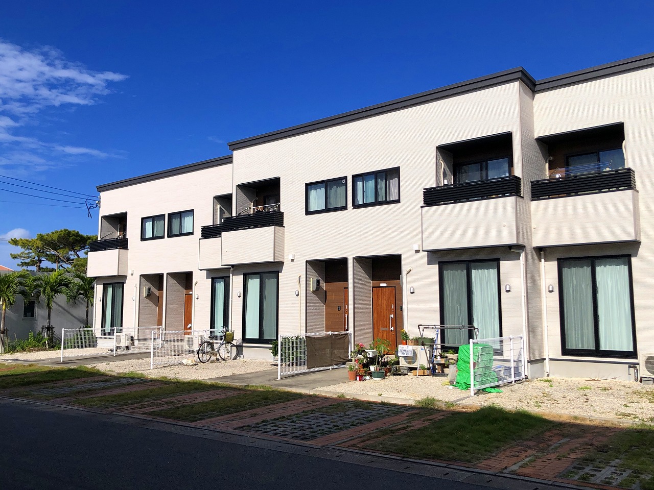 【価格改定！】東仲宗根プラージュガーデンプレイス 木造2階建 約25.1坪