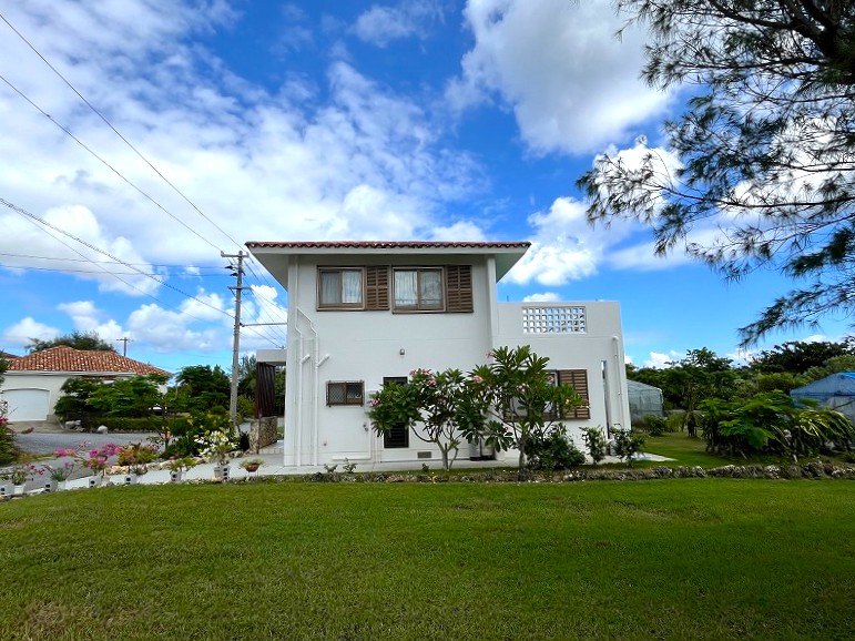 上野宮国リゾート分譲地内　土地約136坪　建物約40坪