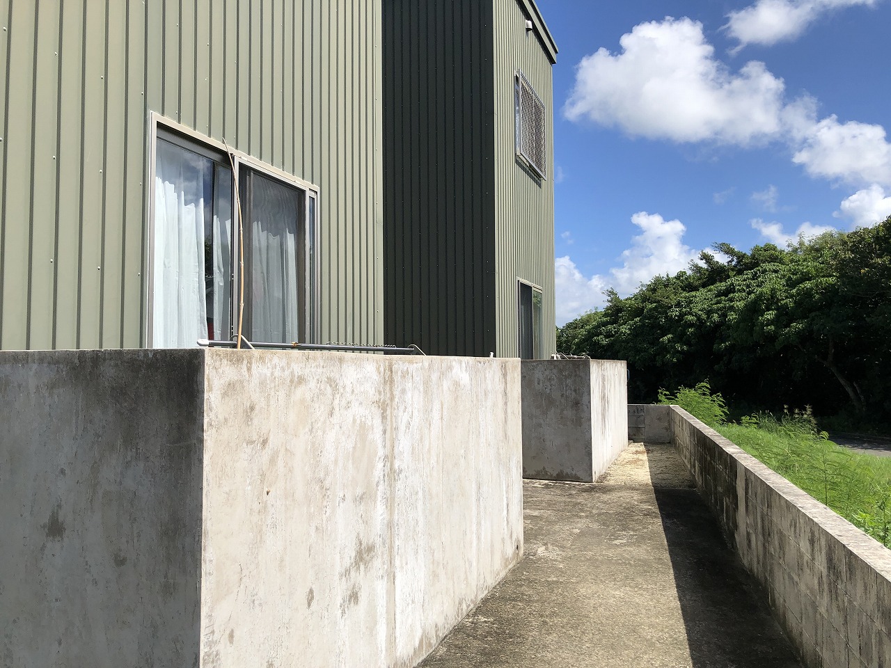 平良松原　木造　2階建4戸