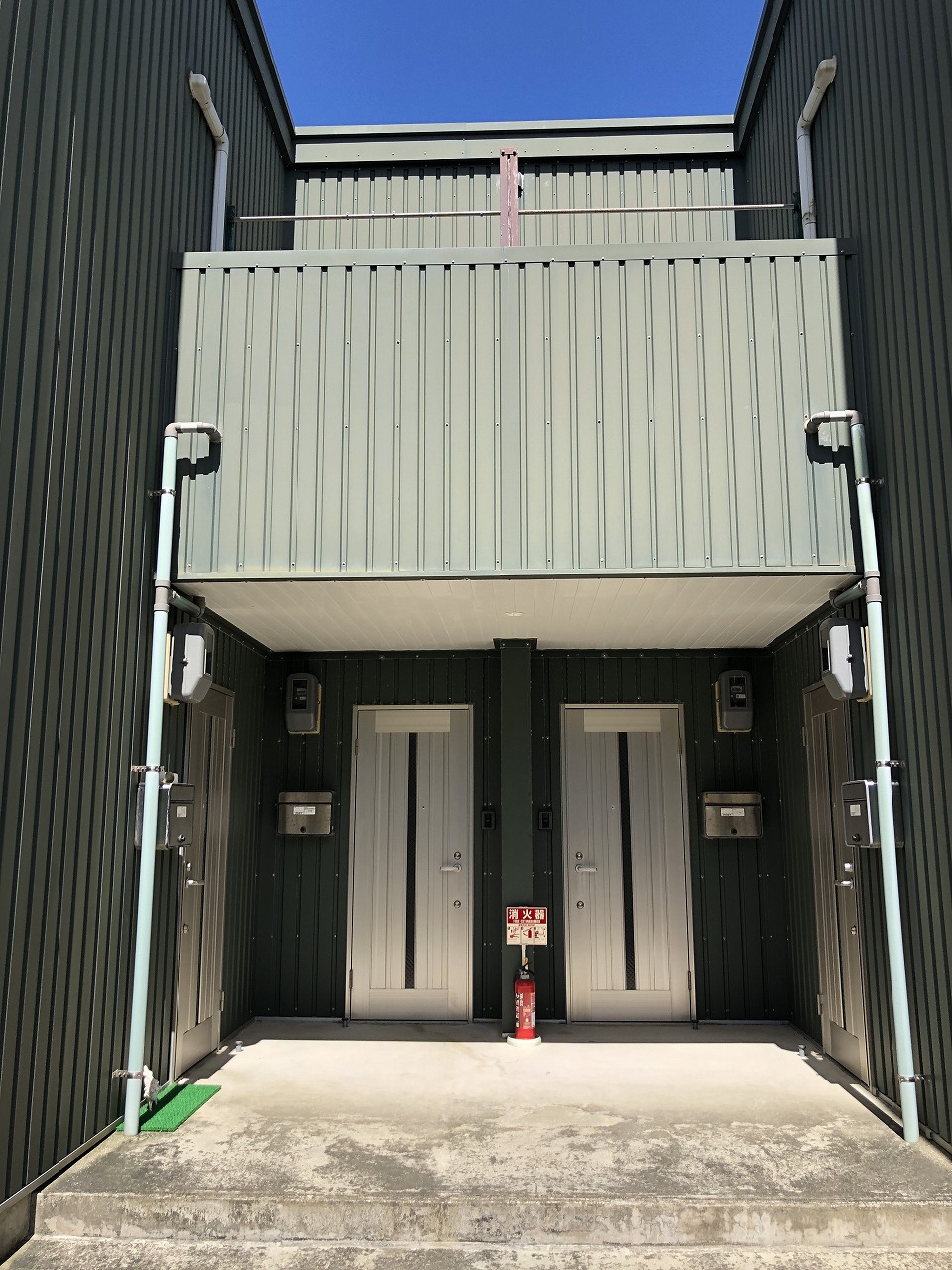 平良松原　木造　2階建4戸