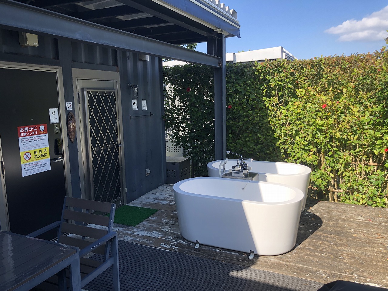 下地与那覇ヴィラ 軽量鉄骨造 ヴィラ3棟＋管理棟