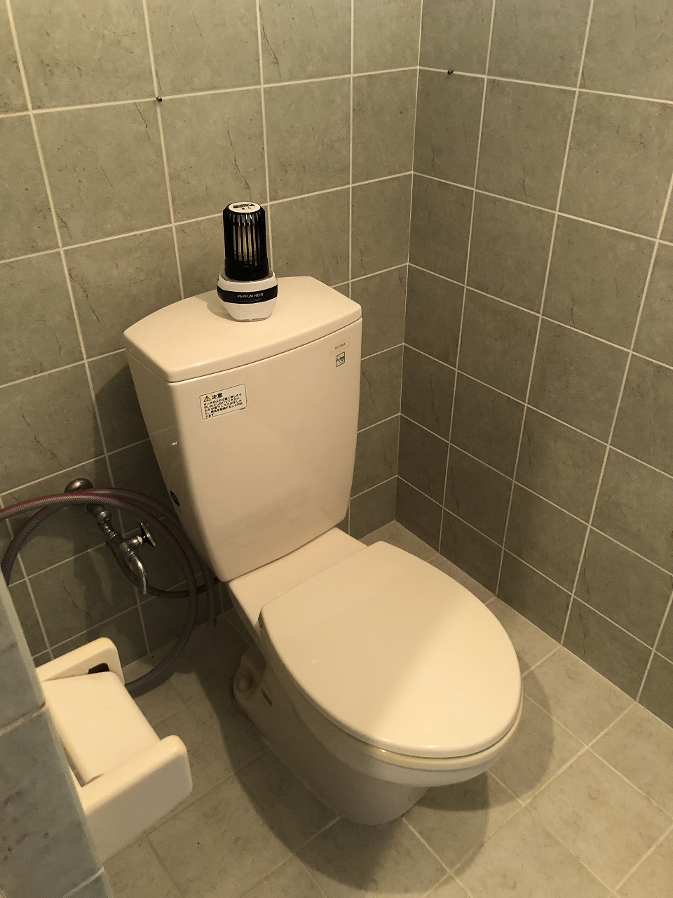 平良西里の平一小近く角地　建物23坪　土地約37坪