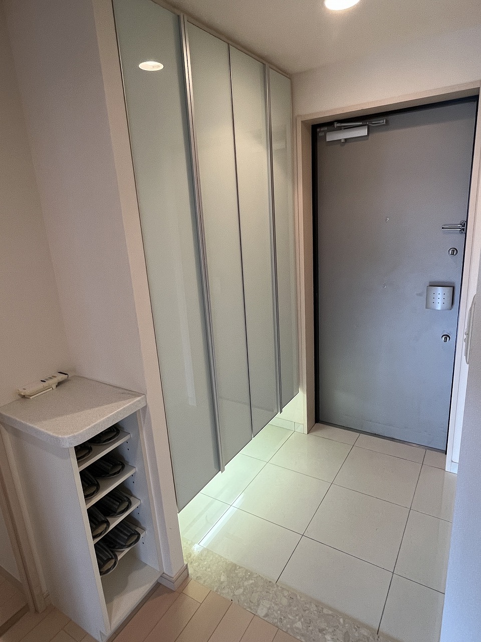 平良西里　ラブニール7階　約71㎡