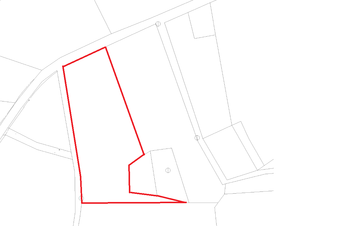 平良西里野原越の城辺線から1本入ってすぐ　739坪　原野