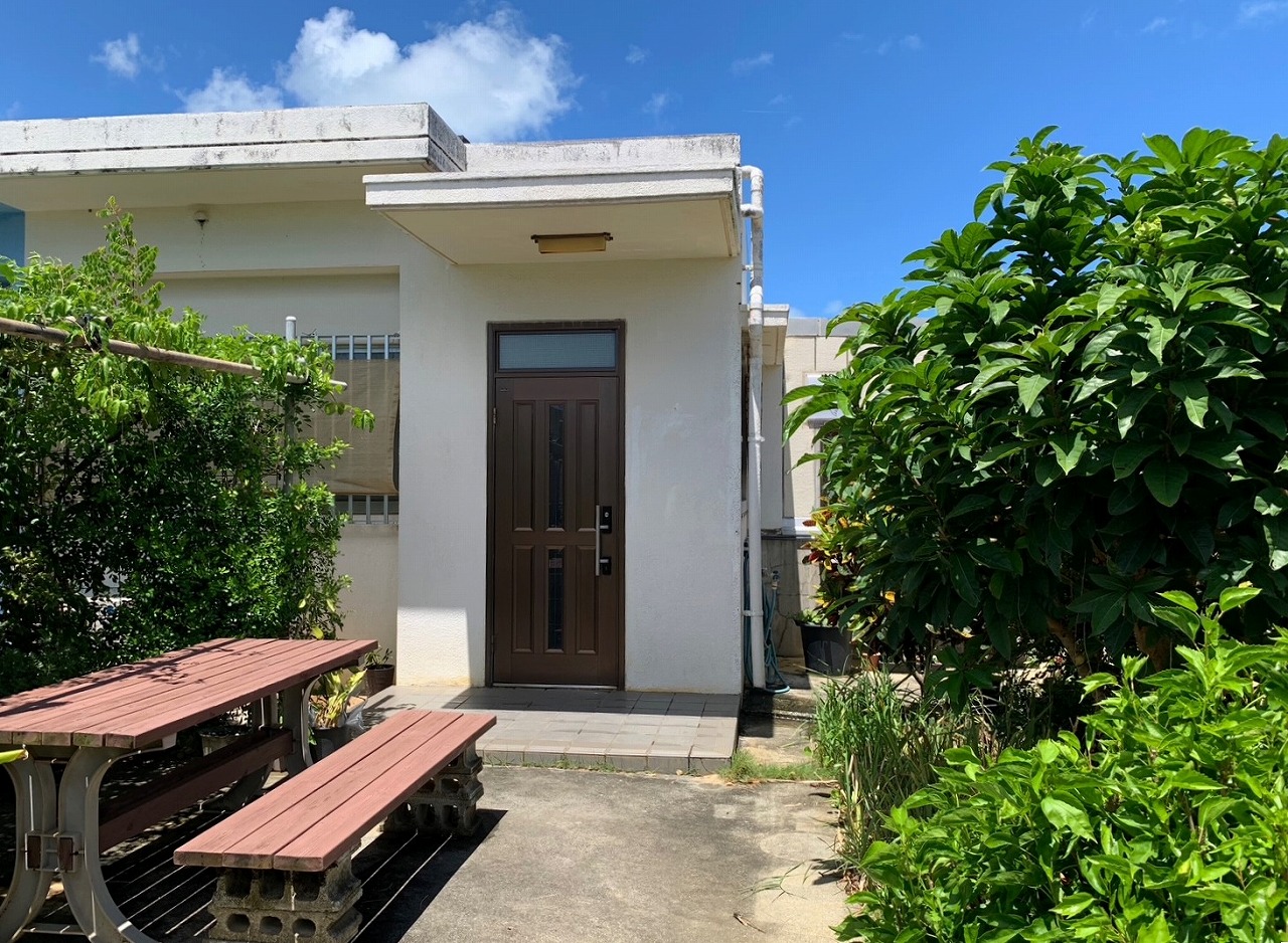 下地Ａコープ前　カフェ兼住居　建物約51坪　土地約326坪　宅地/畑