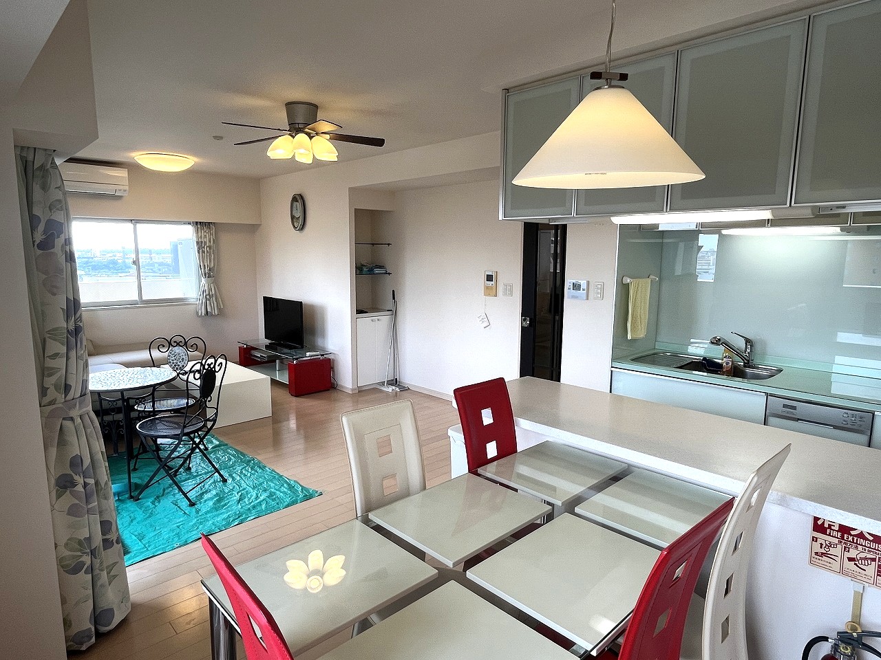 平良西里　ラブニール7階　約71㎡