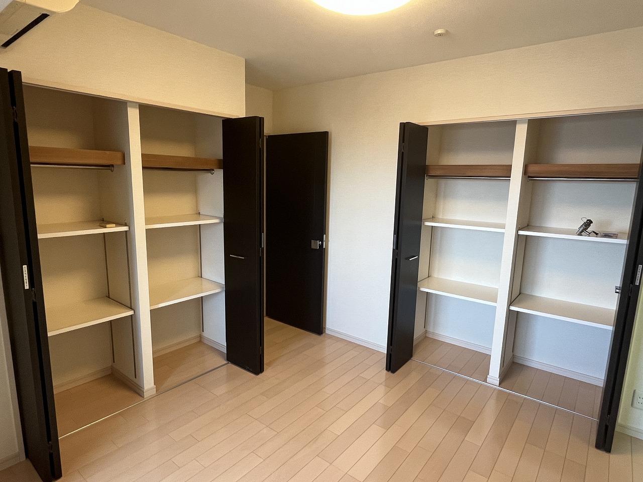 平良西里　ラブニール7階　約71㎡