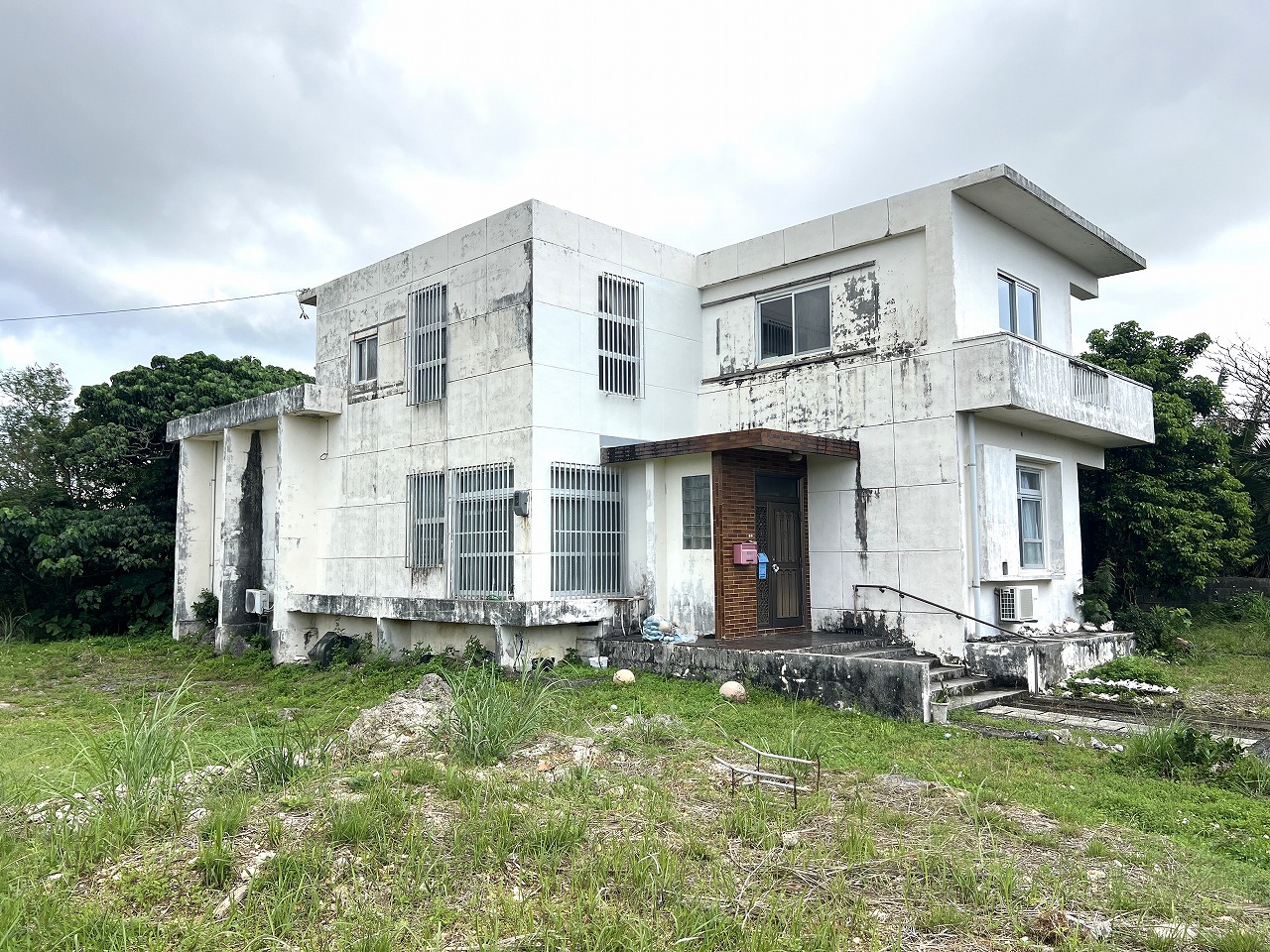 平良東仲宗根　盛加越公園横　約278坪