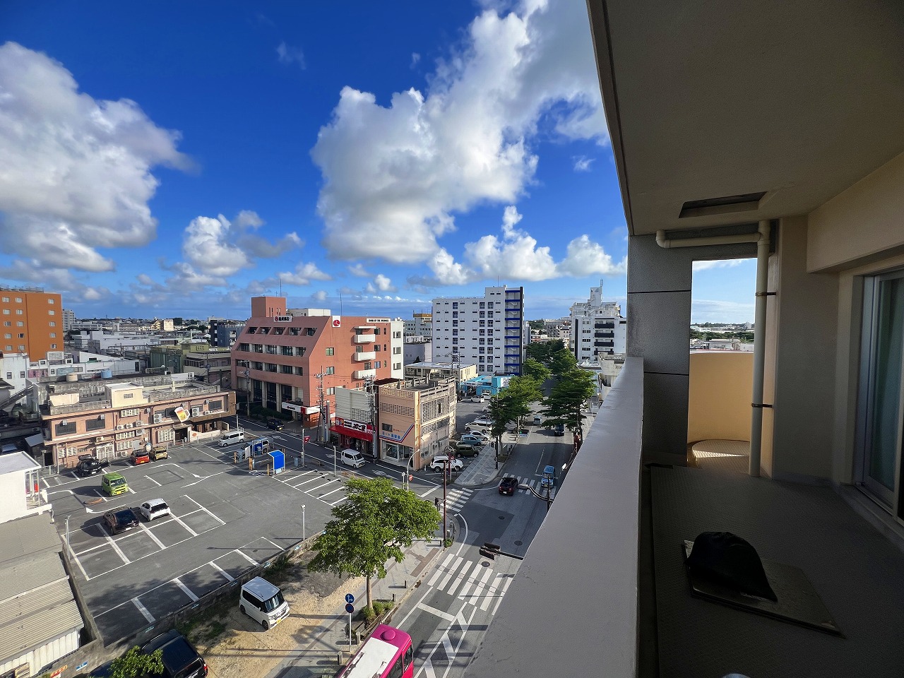 平良西里　ラブニール7階　約71㎡