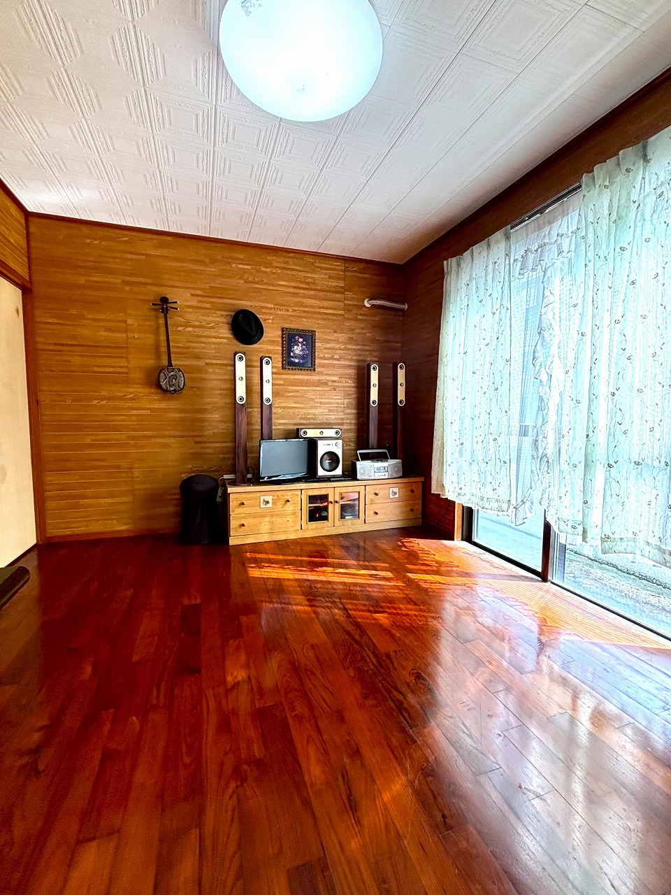 平良東仲宗根通り沿い　店舗 兼 住宅6LDK　RC造建物60坪 土地93坪