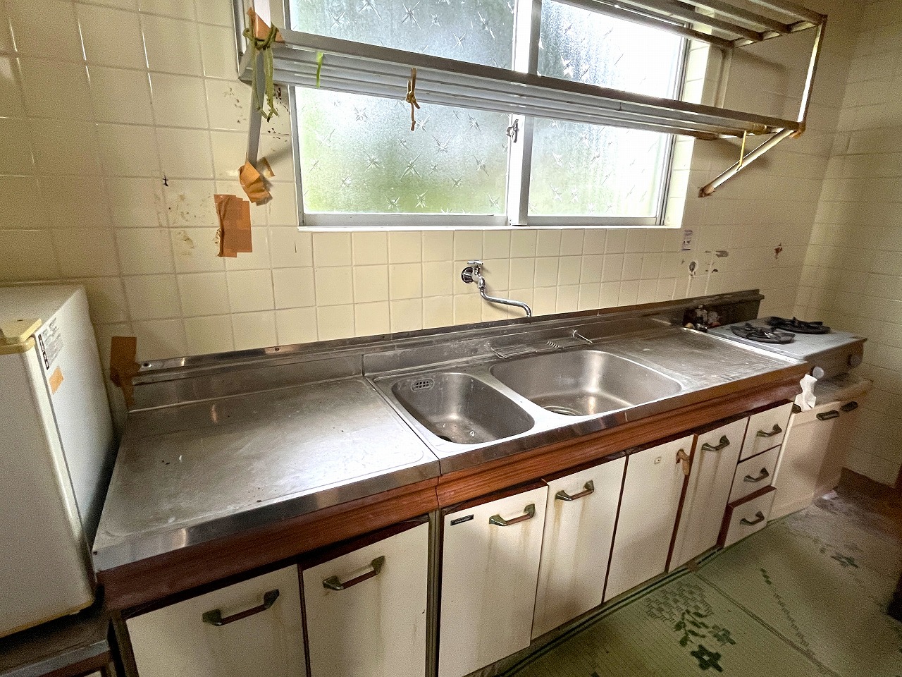 城辺新城　福嶺小近くRCB造4DK 建物26坪 土地110坪