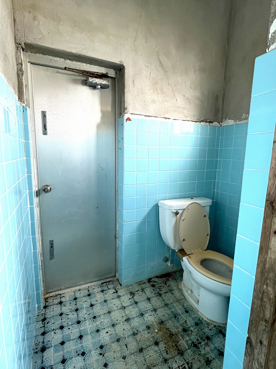 城辺新城　福嶺小近くRCB造4DK 建物26坪 土地110坪