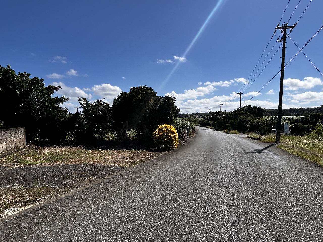 平良西仲宗根 陸上競技場近　RCB造平屋建3K 建物24坪 土地111坪