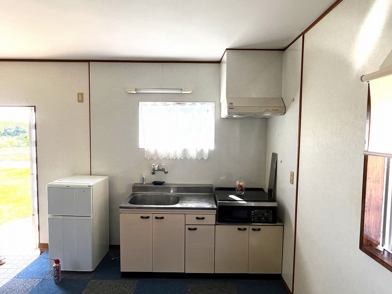 下地与那覇 来間大橋近く　RCB造平屋建/2世帯＋離れ 建物34.5坪 土地300坪