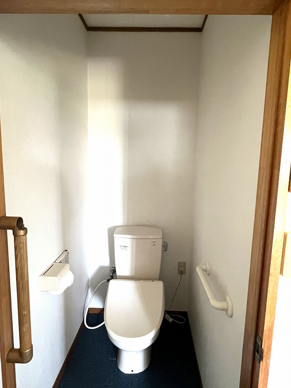 下地与那覇 来間大橋近く　RCB造平屋建/2世帯＋離れ 建物34.5坪 土地300坪