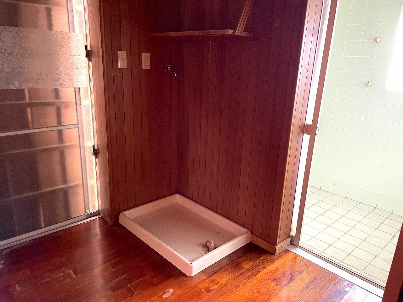 西里 ジャンジャンの通り 1F事務所・2F住居 建物68坪 土地80坪