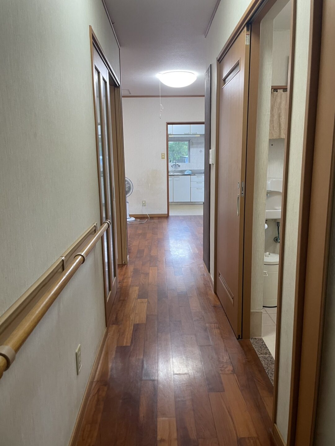 平良荷川取　砂山ビーチ近く RC造平屋建2LDK 建物21坪 土地130坪