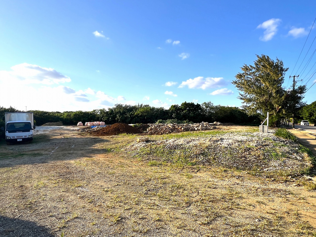 伊良部長浜　海峡を望む半島を独り占め　654坪　原野