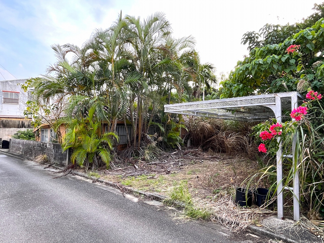 平良松原　久松地区の住宅街　更地引渡予定　159坪　宅地