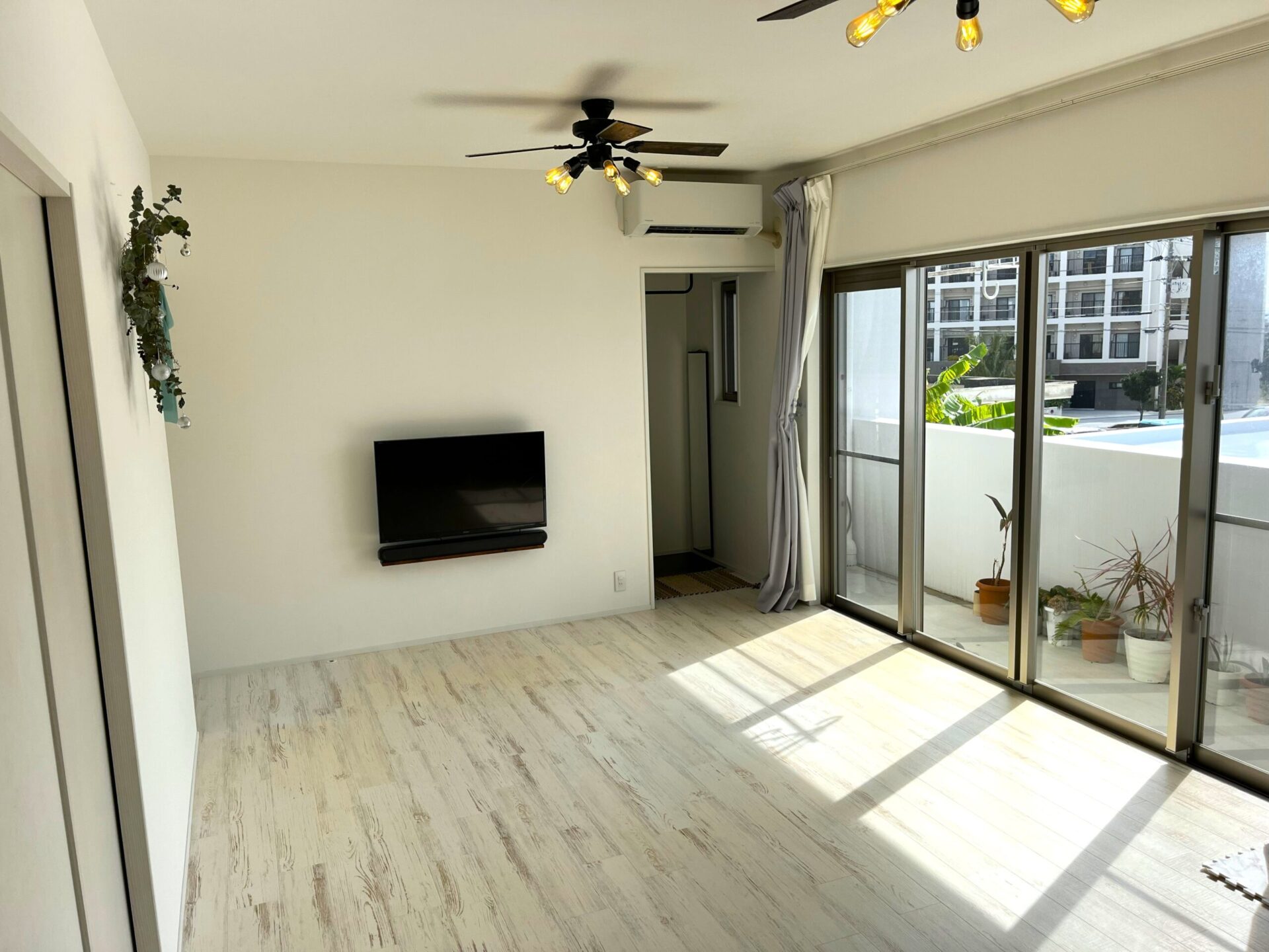 【価格改定！】平良松原　徳洲会病院近く RC造2階建 3LDK+店舗 建物34坪 土地55坪