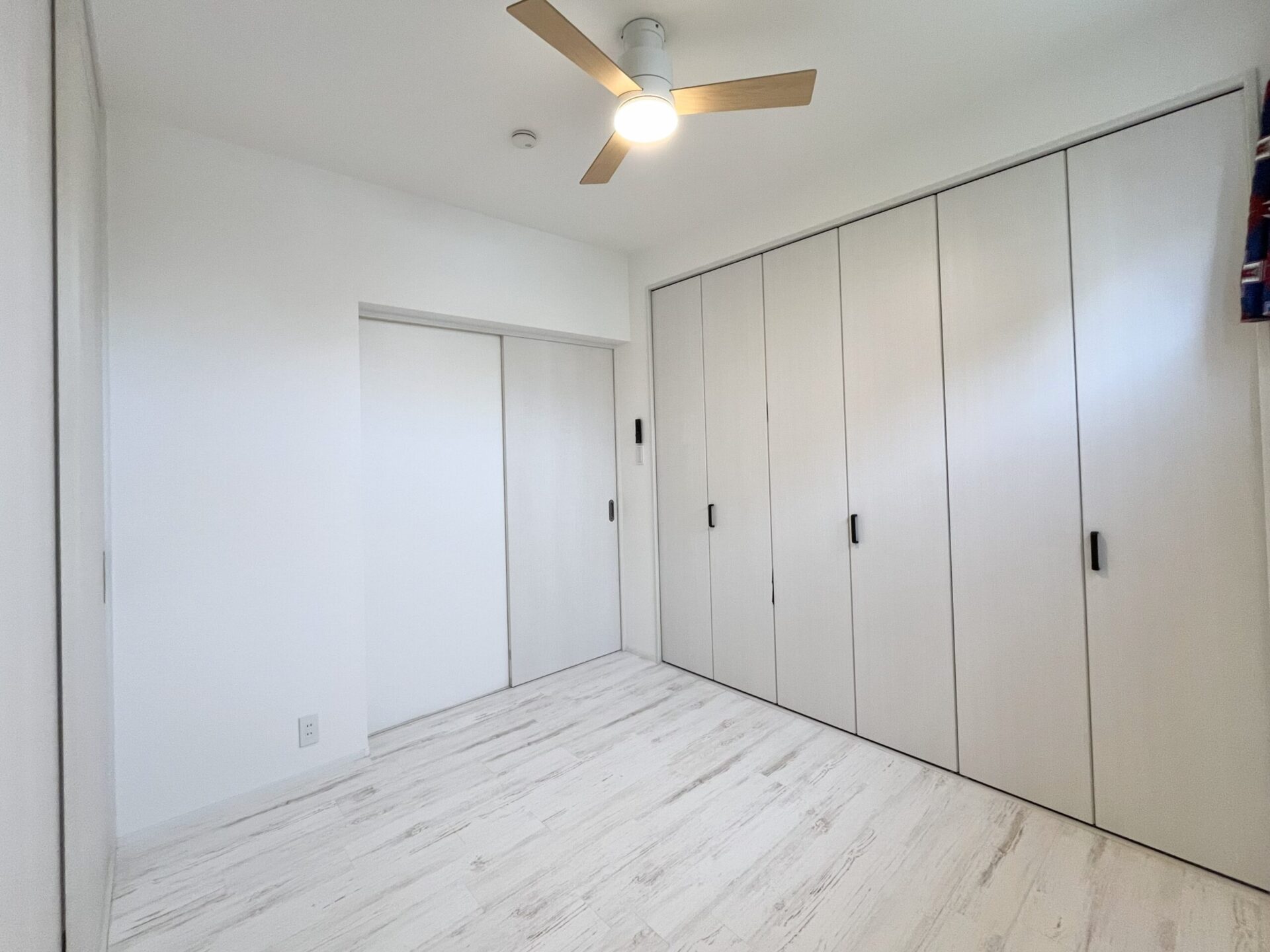 【価格改定！】平良松原　徳洲会病院近く RC造2階建 3LDK+店舗 建物34坪 土地55坪