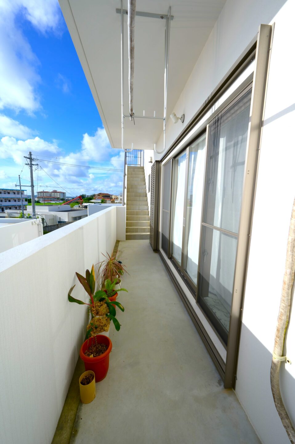 【価格改定！】平良松原　徳洲会病院近く RC造2階建 3LDK+店舗 建物34坪 土地55坪