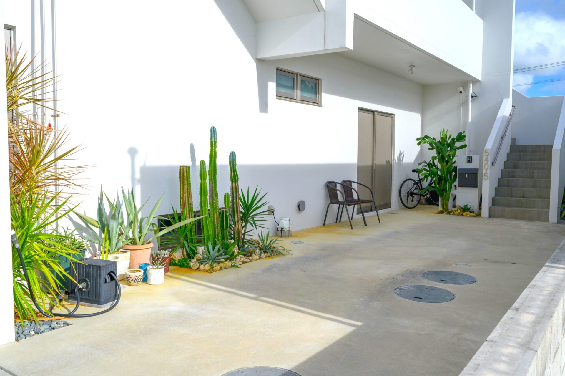 【価格改定！】平良松原　徳洲会病院近く RC造2階建 3LDK+店舗 建物34坪 土地55坪