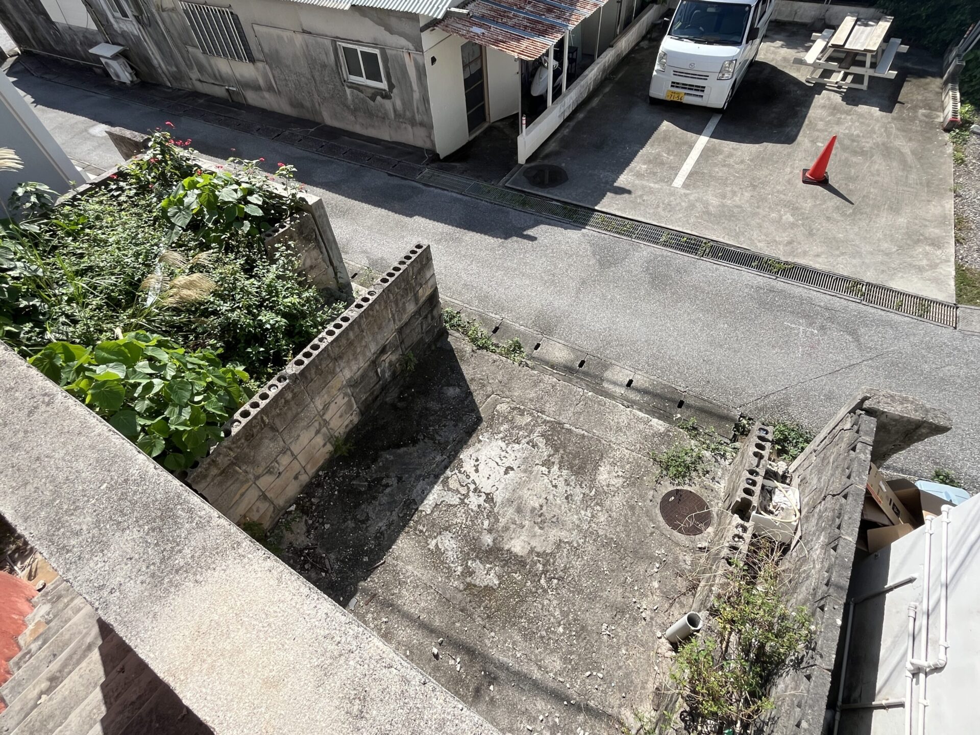 平良西里　マティダ市民劇場近く RCB造4階建て  建物76坪 土地50坪