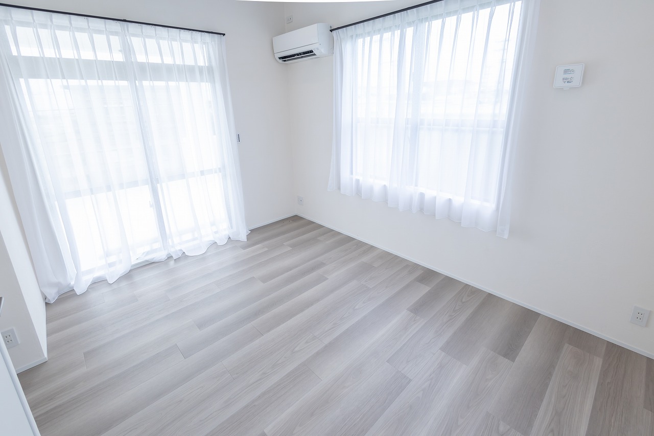 伊良部前里添 2階から海一望ﾘﾉﾍﾞｰｼｮﾝ住宅RC造2LDK 建物25坪 土地33坪