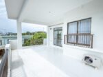 伊良部前里添 2階から海一望ﾘﾉﾍﾞｰｼｮﾝ住宅RC造2LDK 建物25坪 土地33坪