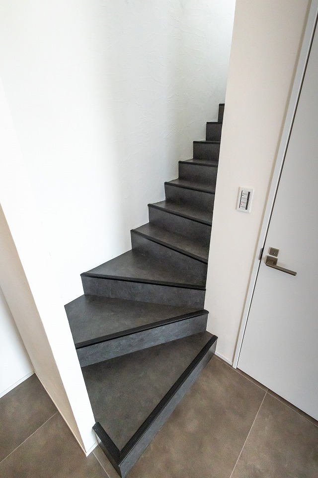 伊良部前里添 2階から海一望ﾘﾉﾍﾞｰｼｮﾝ住宅RC造2LDK 建物25坪 土地33坪