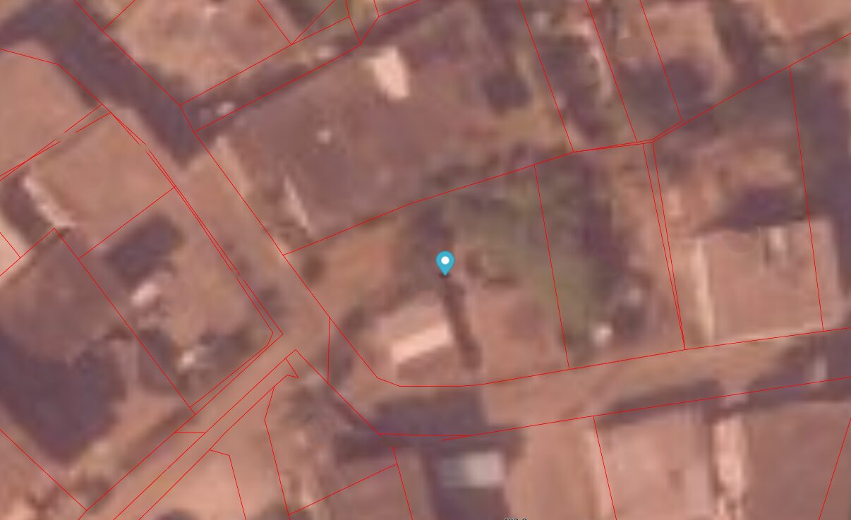 平良下里　カママミネ公園近く　更地引渡相談可　115坪　宅地