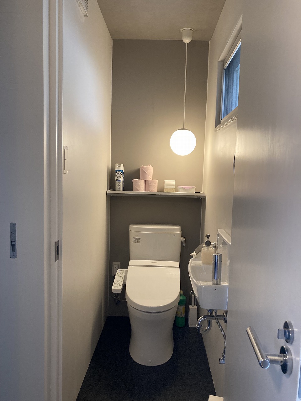 平良久貝 2階テラスから海を眺める 2階建RC造 建物22坪 土地38坪