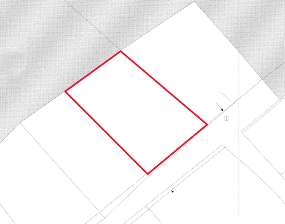下地嘉手苅　市営団地近くの市道沿い　未登記古家あり　157坪　宅地