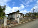 下地嘉手苅　市営団地近くの市道沿い　未登記古家あり　157坪　宅地