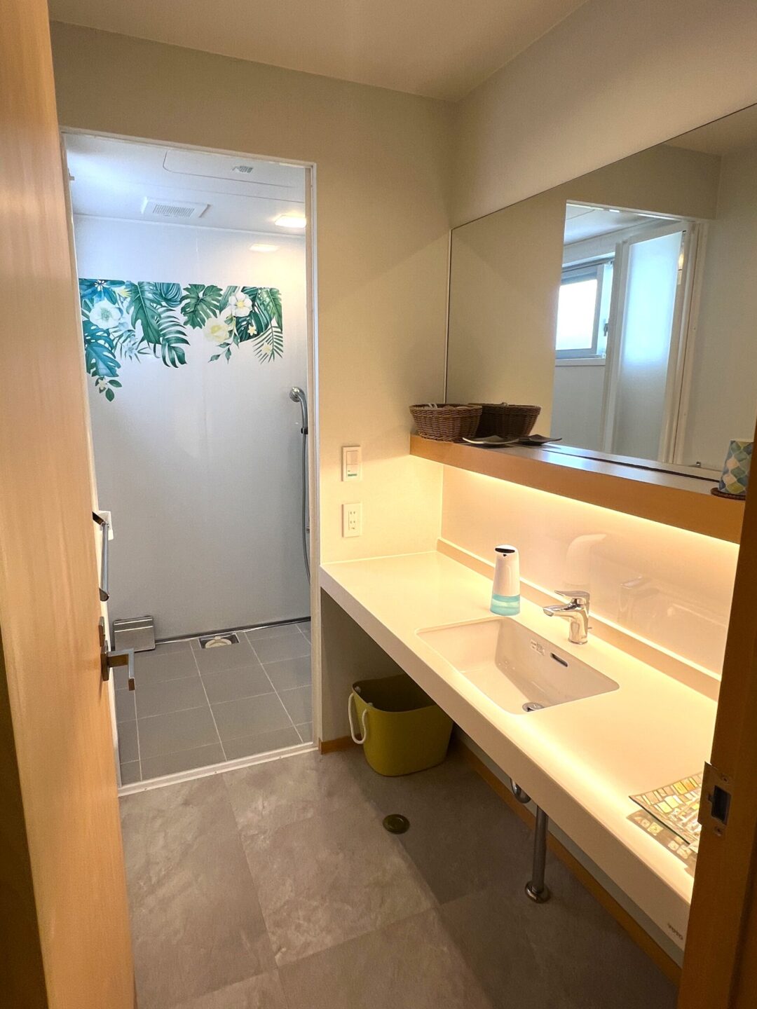 平良狩俣　平屋4棟CB造 1LDK×3棟・2LDK×1棟　建物71坪 土地418坪