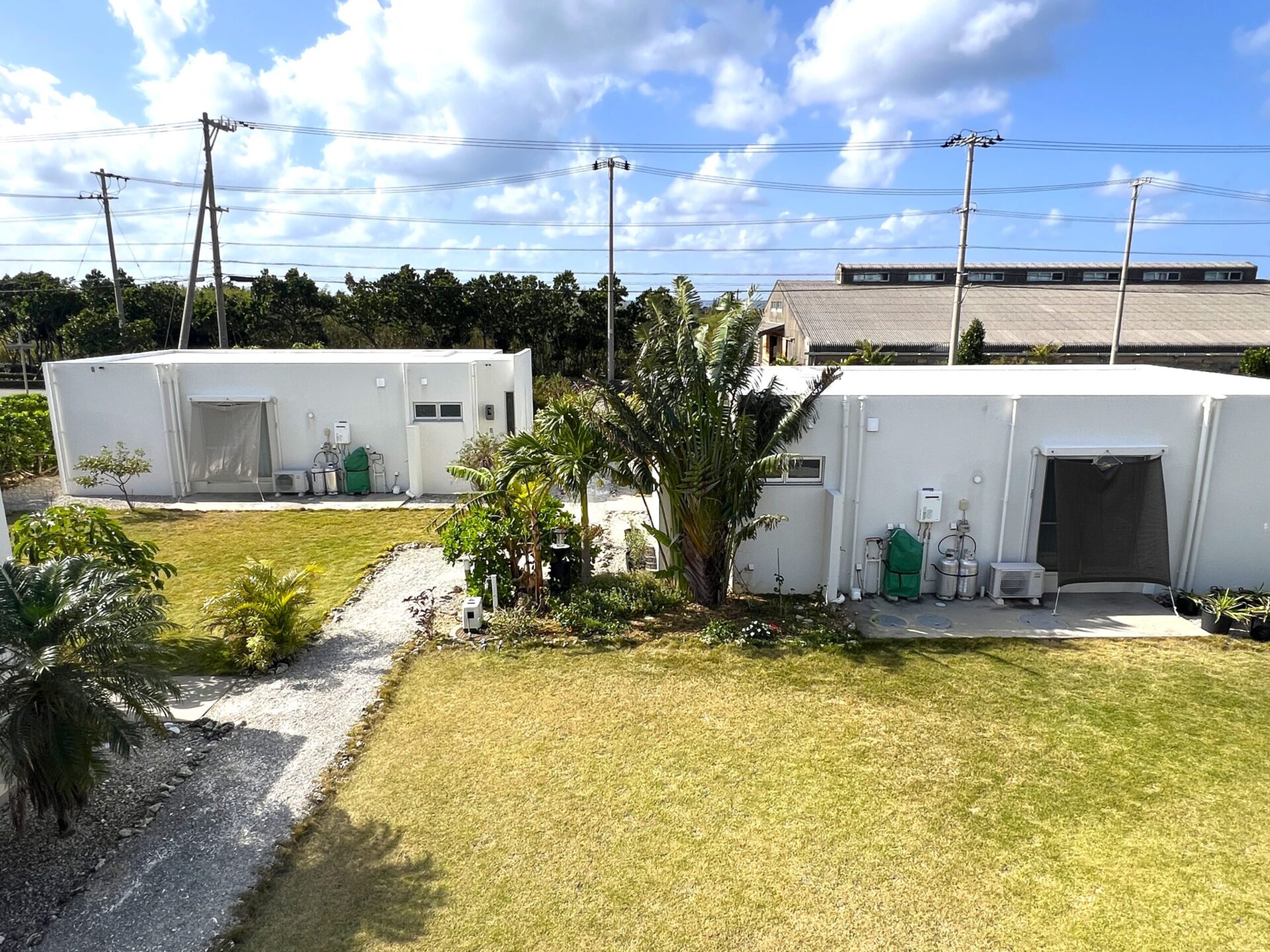 平良狩俣　平屋4棟CB造 1LDK×3棟・2LDK×1棟　建物71坪 土地418坪