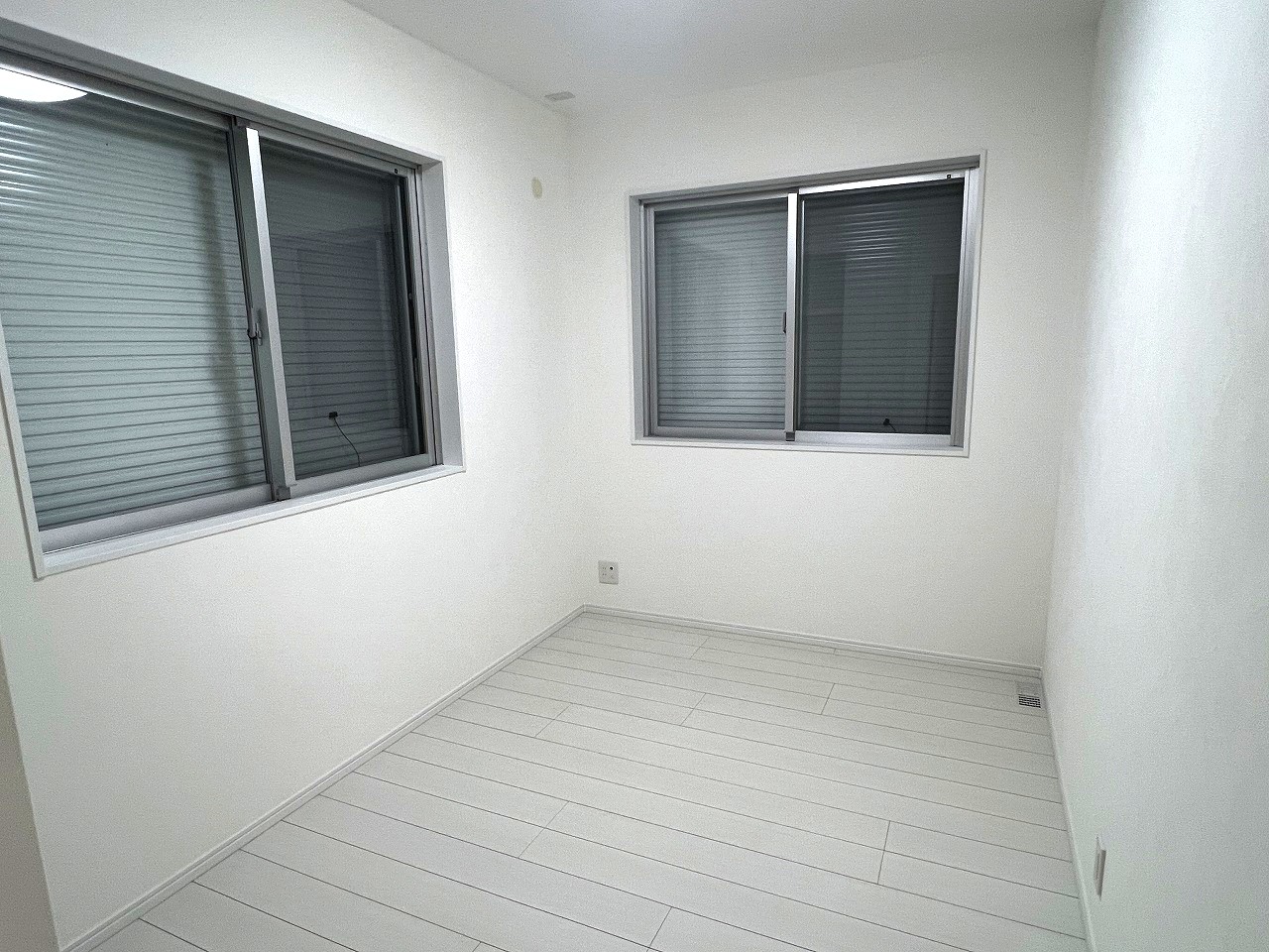 東仲宗根添　築浅　RC造平屋建3LDK　建物25坪　土地162坪