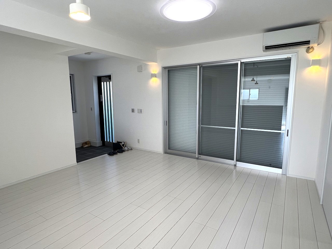 東仲宗根添　築浅　RC造平屋建3LDK　建物25坪　土地162坪