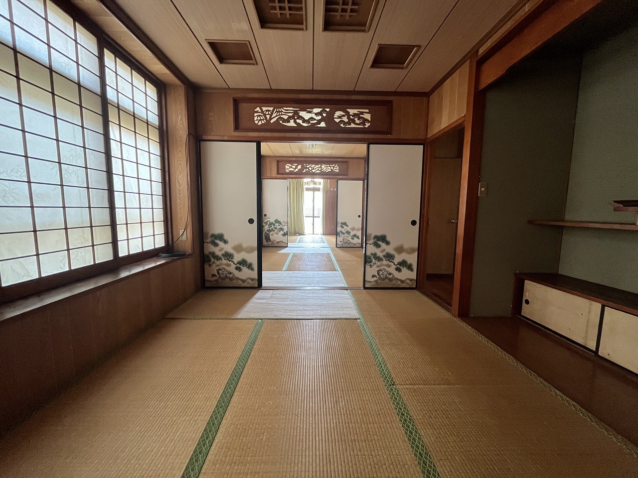 平良下里　平一小・下里大通り入口近く店舗住宅　建物58坪　土地76坪