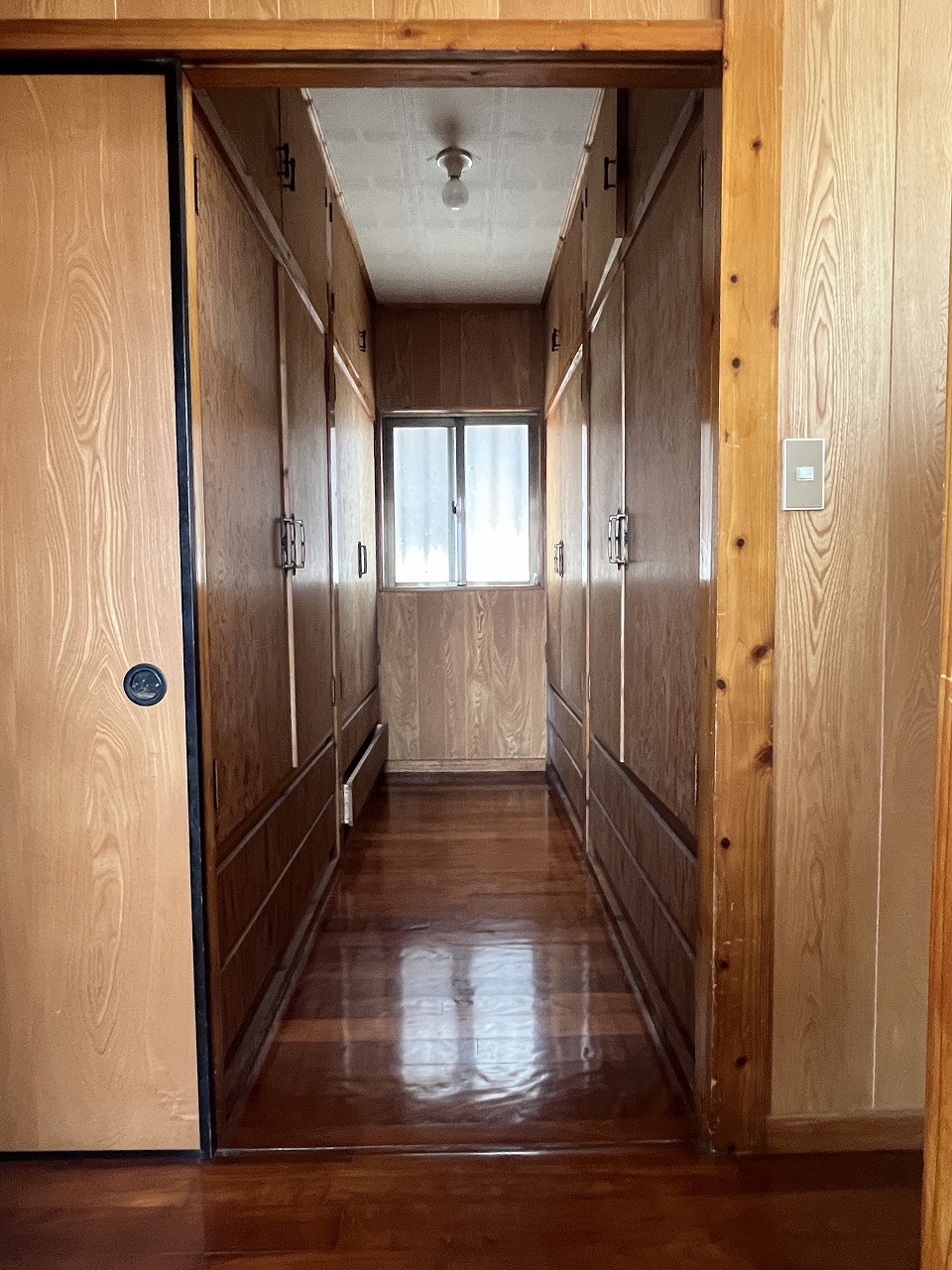 平良下里　平一小・下里大通り入口近く店舗住宅　建物58坪　土地76坪