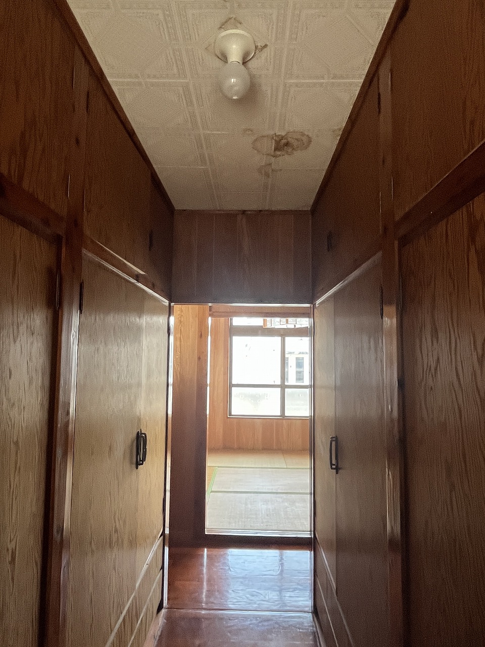 平良下里　平一小・下里大通り入口近く店舗住宅　建物58坪　土地76坪