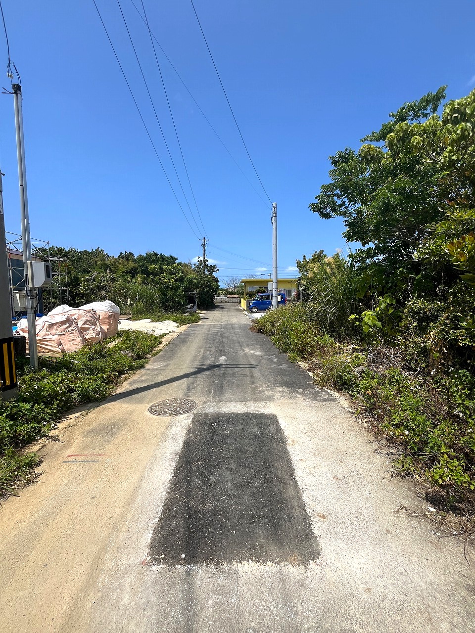 下地与那覇　サニツ浜近く集落内　85坪　宅地