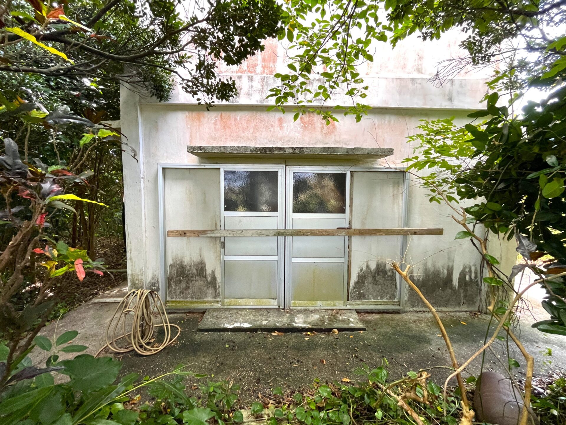 城辺友利　仲原鍾乳洞近く　179坪　宅地（未登記古家あり）