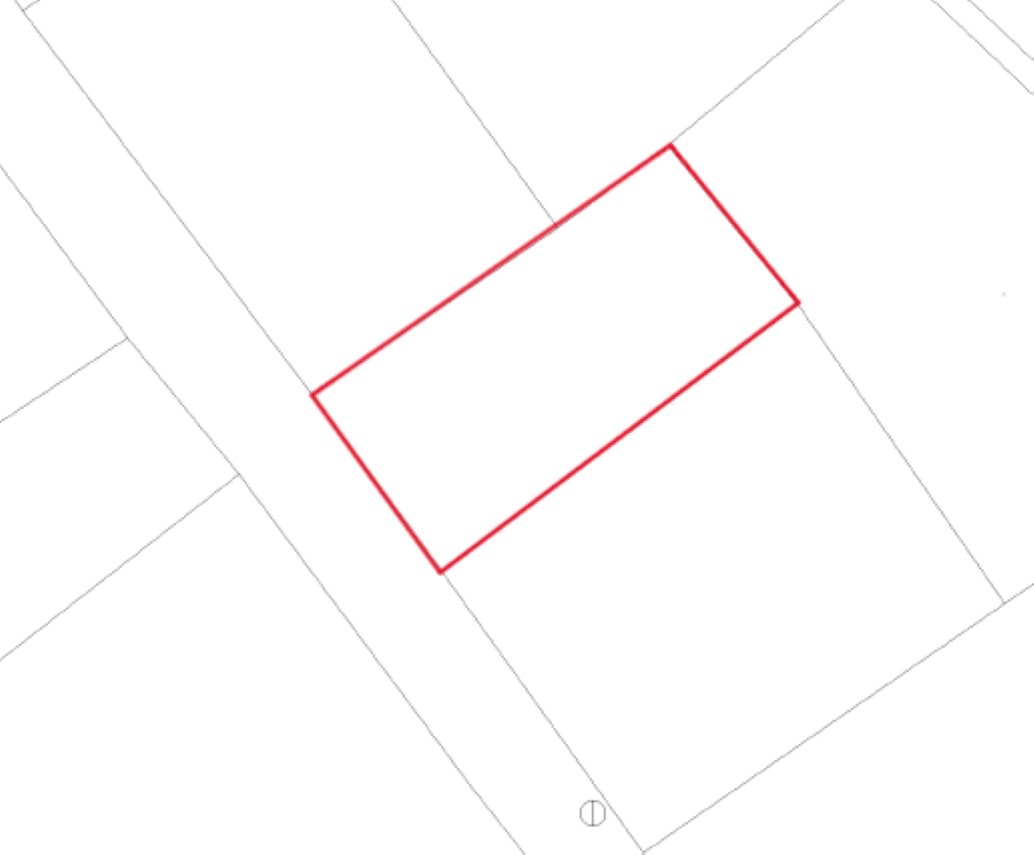 平良東仲宗根　北小近くRCB造2階建　建物37坪　土地67坪