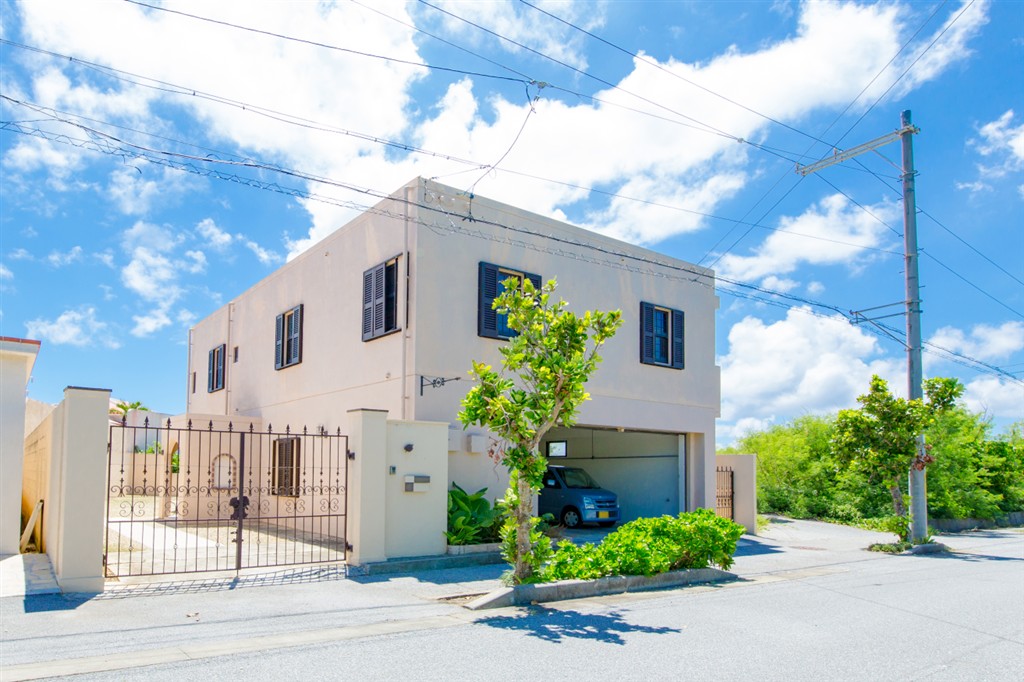 池間島 ｵｰｼｬﾝﾋﾞｭｰ簡易宿泊所許可取得済み RC造2階建 建物55坪 土地110坪　