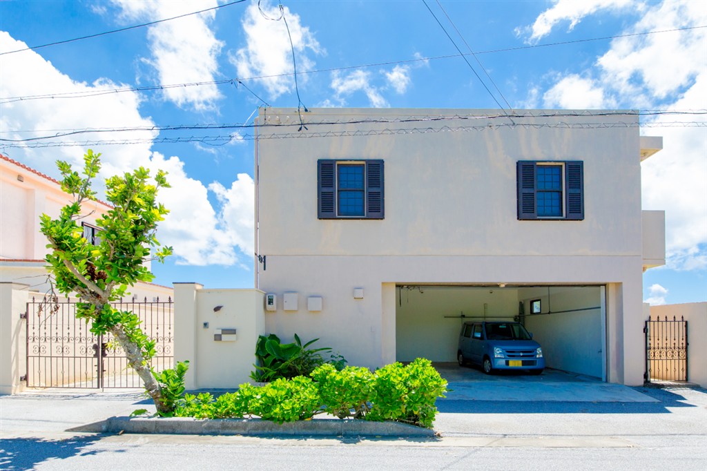 池間島 ｵｰｼｬﾝﾋﾞｭｰ簡易宿泊所許可取得済み RC造2階建 建物55坪 土地110坪　